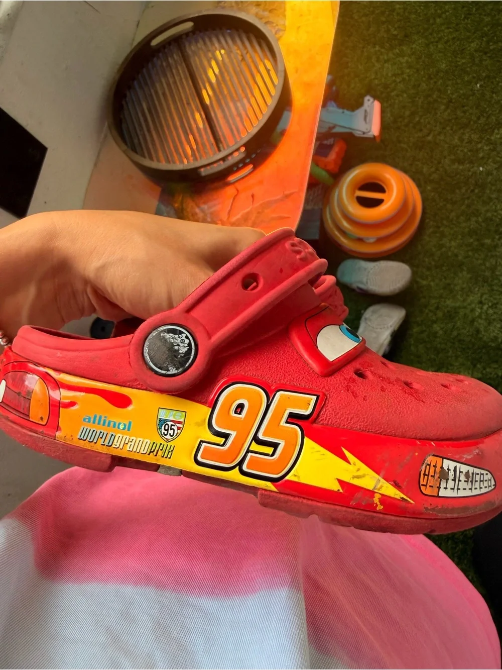 Crocs boys Kids lighting McQueen 10 size still lights up